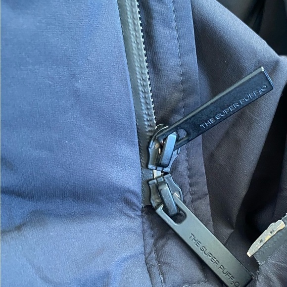 Aritzia The Super Puff™ The Super Puff₂O™ Mid - Rainstop™ - Picture 14 of 15